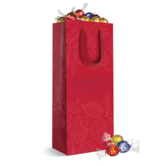 Assorted 5-Flavor LINDOR Truffles Red 75-pc Gift Bag (31.7 oz)